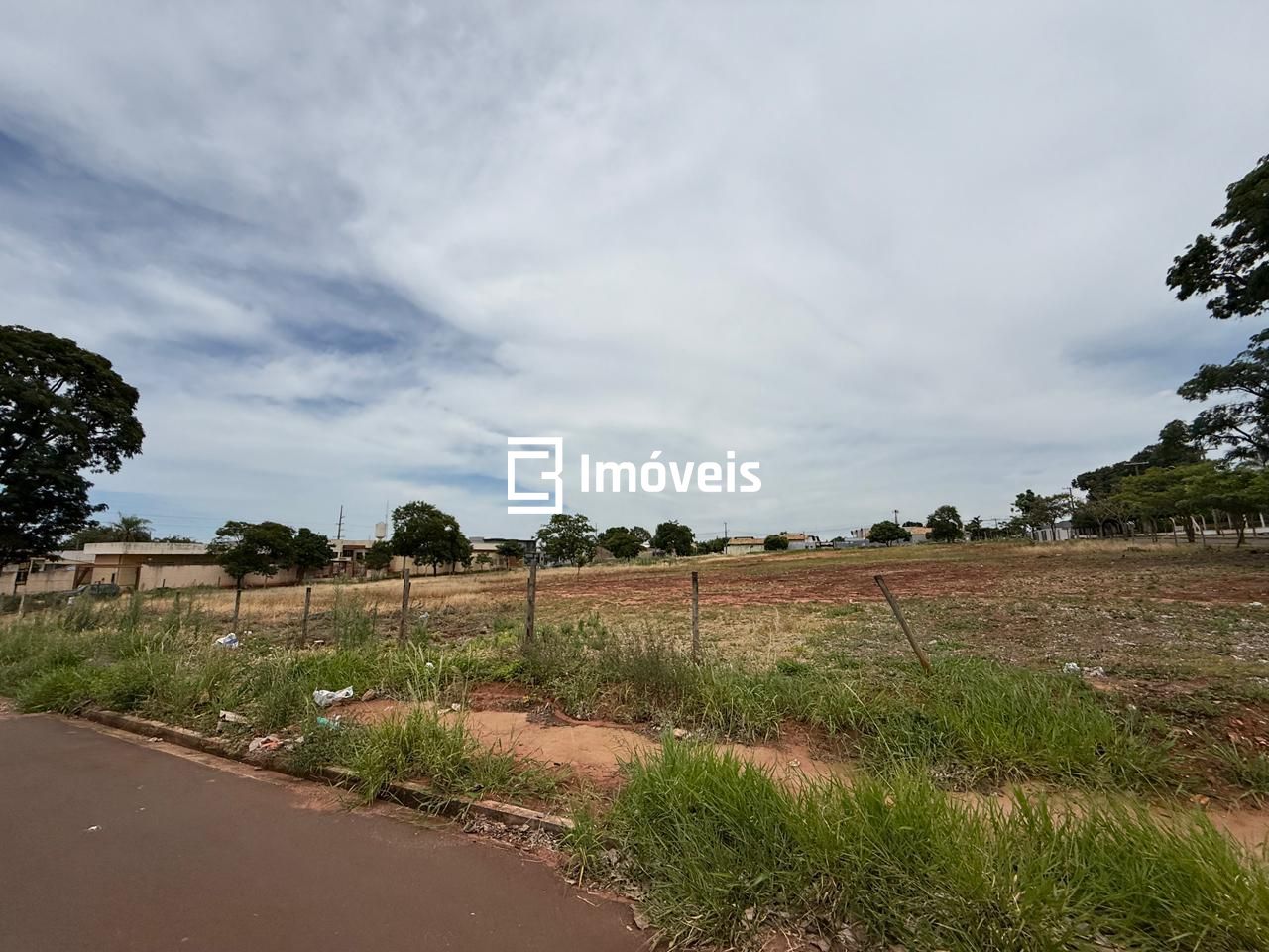 Loteamento e Condomínio, 360 m² - Foto 4