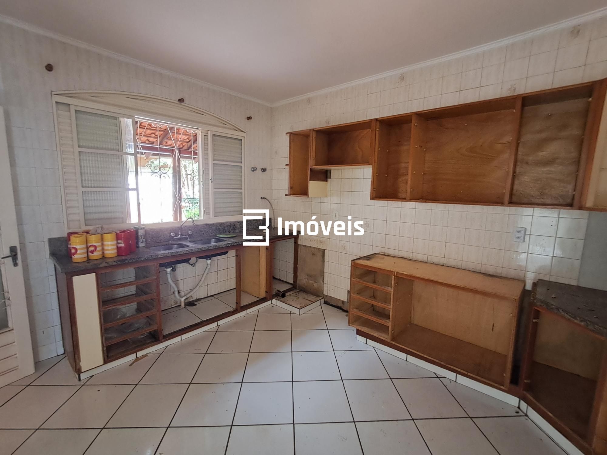 Casa, 5 quartos, 240 m² - Foto 13