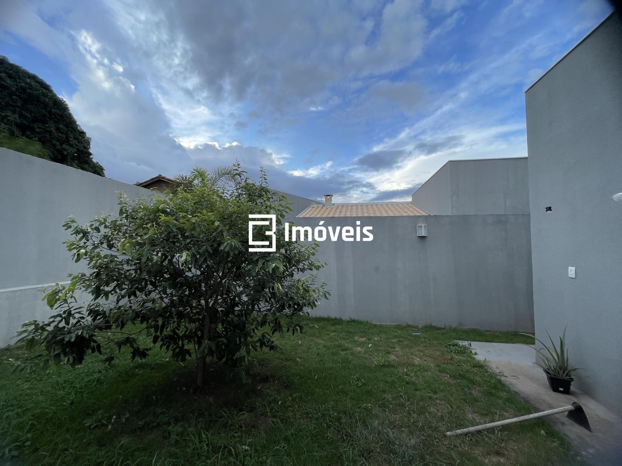 Casa à venda com 3 quartos, 102m² - Foto 19