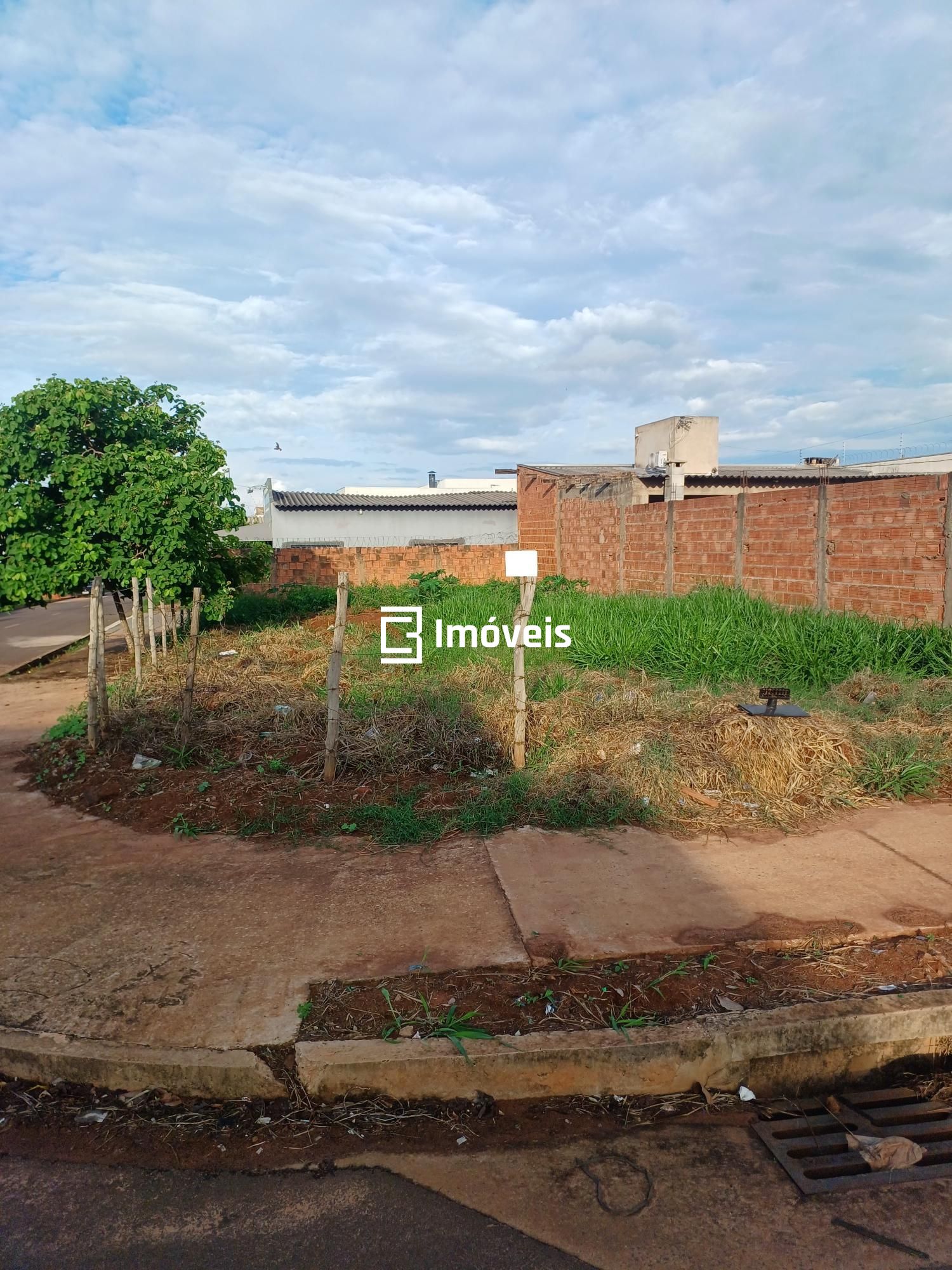 Terreno, 206 m² - Foto 1