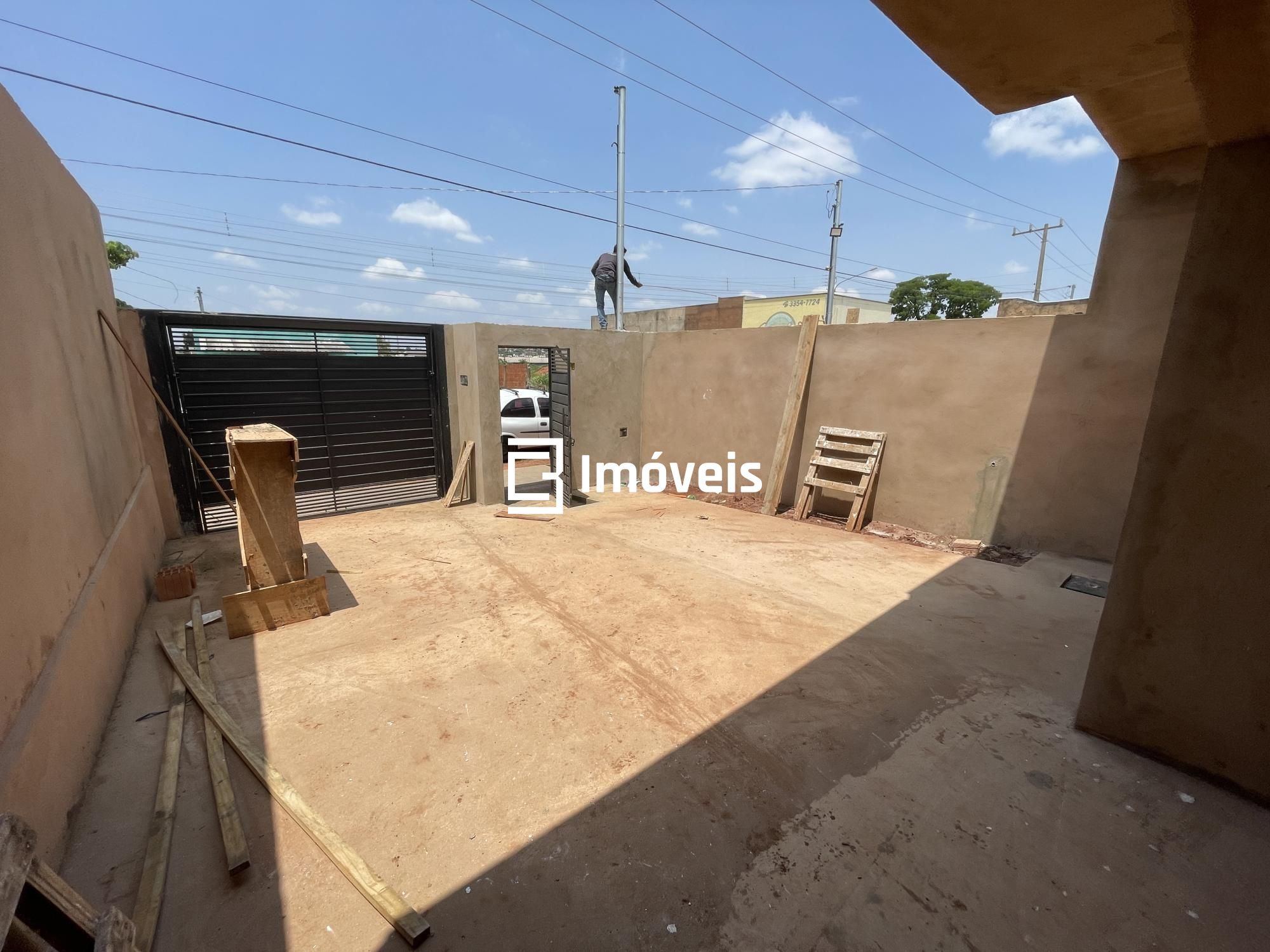 Casa à venda com 2 quartos, 69m² - Foto 3