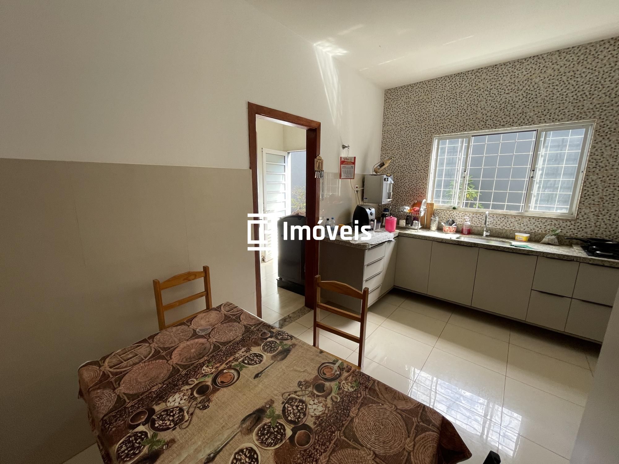 Casa à venda com 3 quartos, 172m² - Foto 19