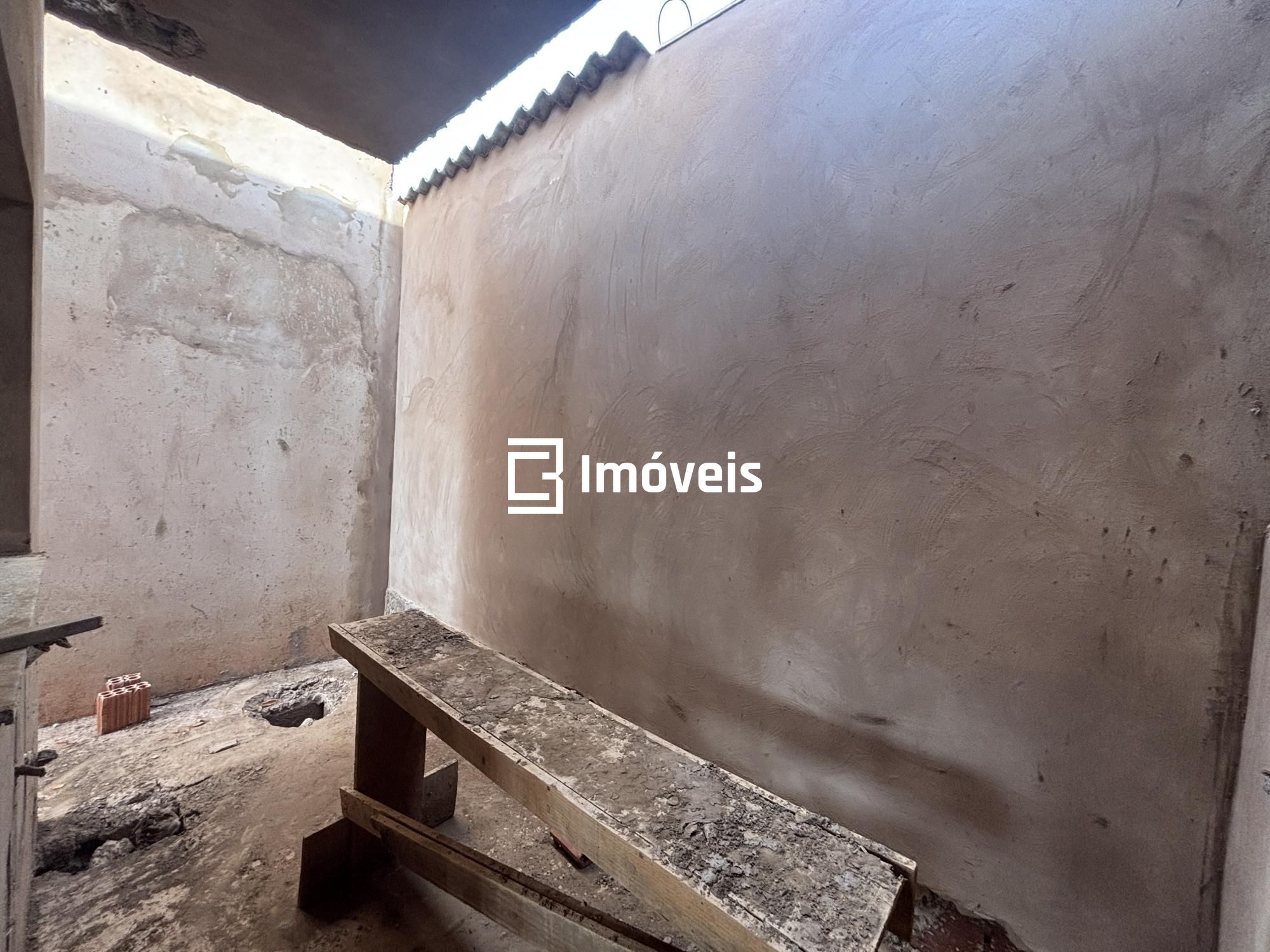 Casa à venda com 2 quartos, 48m² - Foto 9