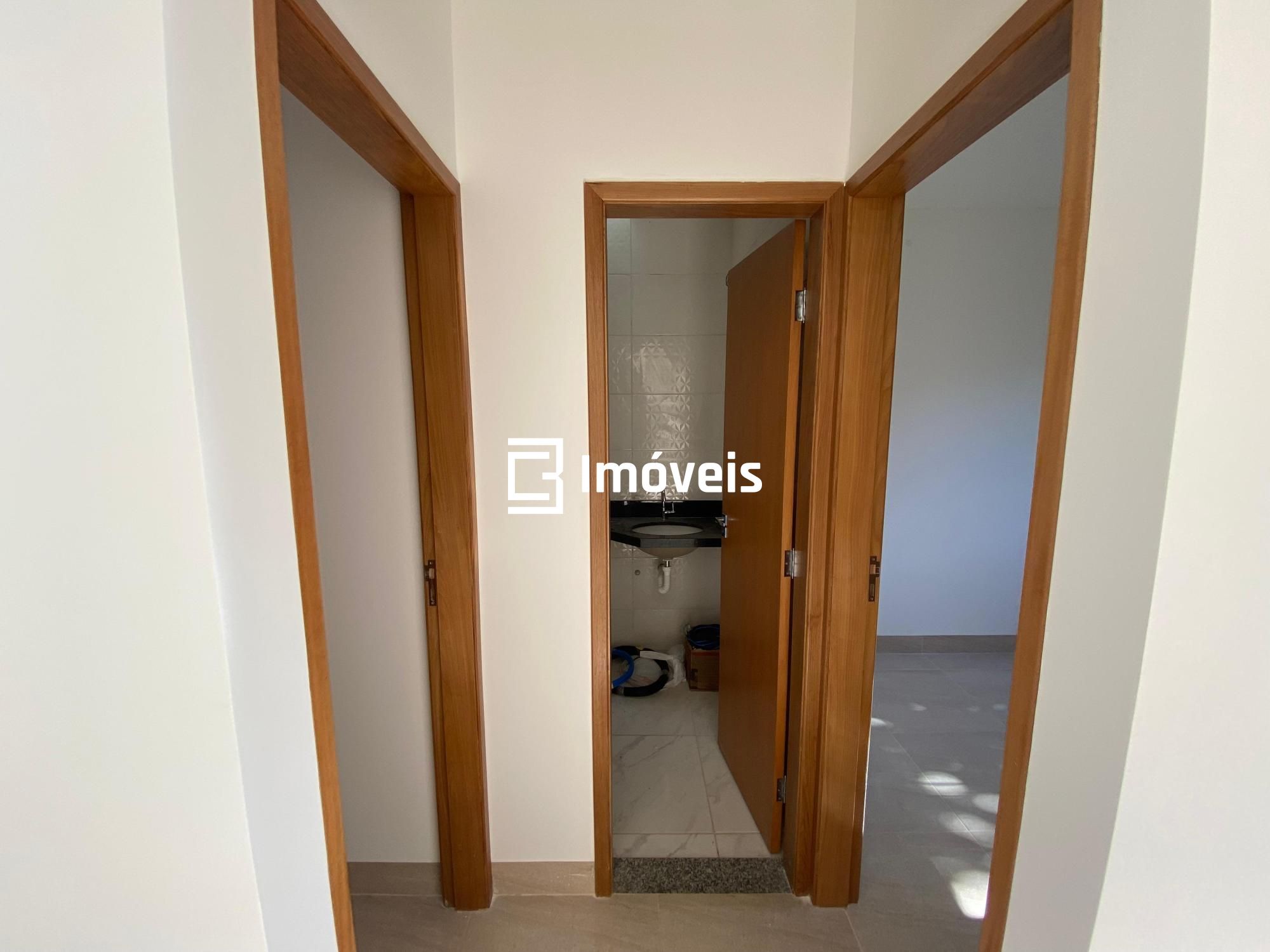 Casa à venda com 2 quartos, 49m² - Foto 9