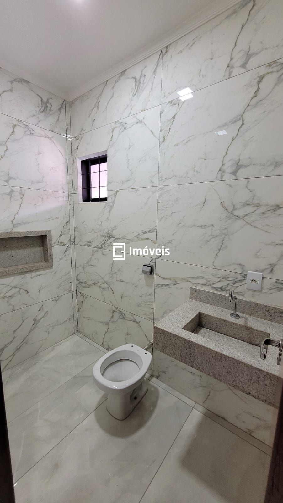 Casa à venda com 2 quartos, 68m² - Foto 10