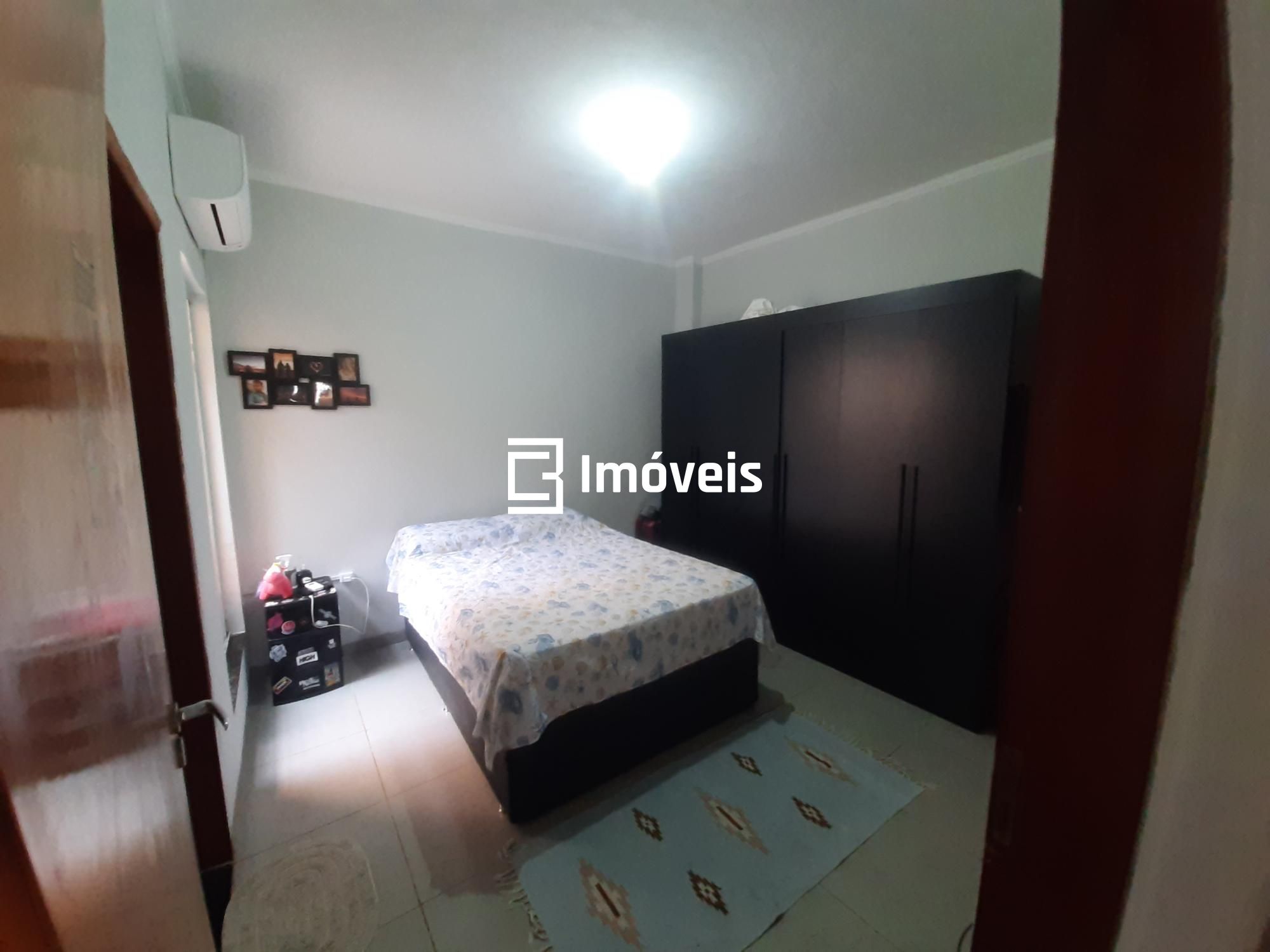 Casa à venda com 2 quartos, 68m² - Foto 32