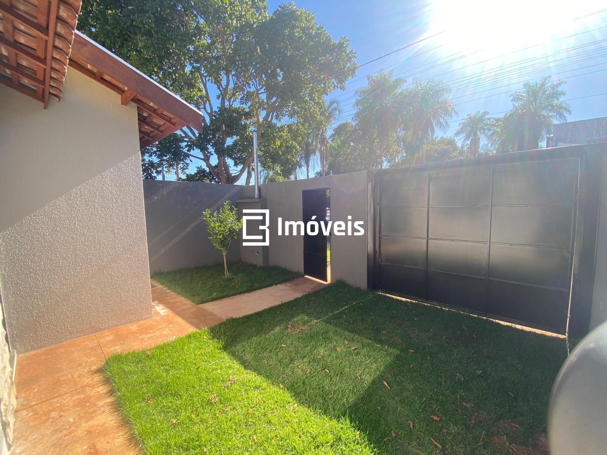 Casa à venda com 2 quartos, 49m² - Foto 4