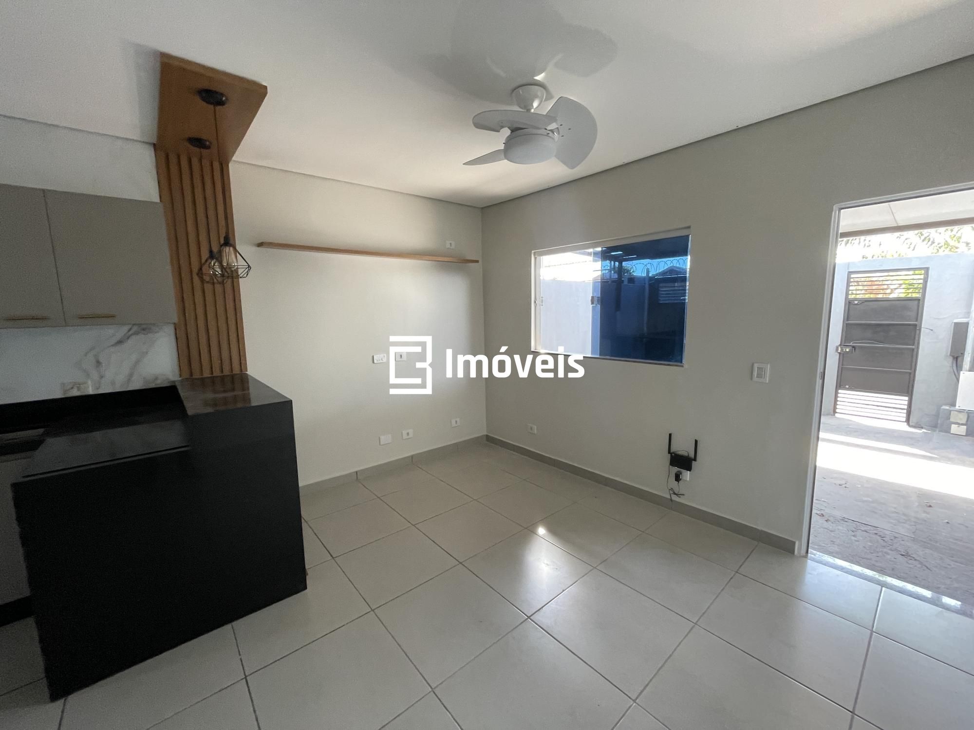 Casa para alugar com 2 quartos, 53m² - Foto 5