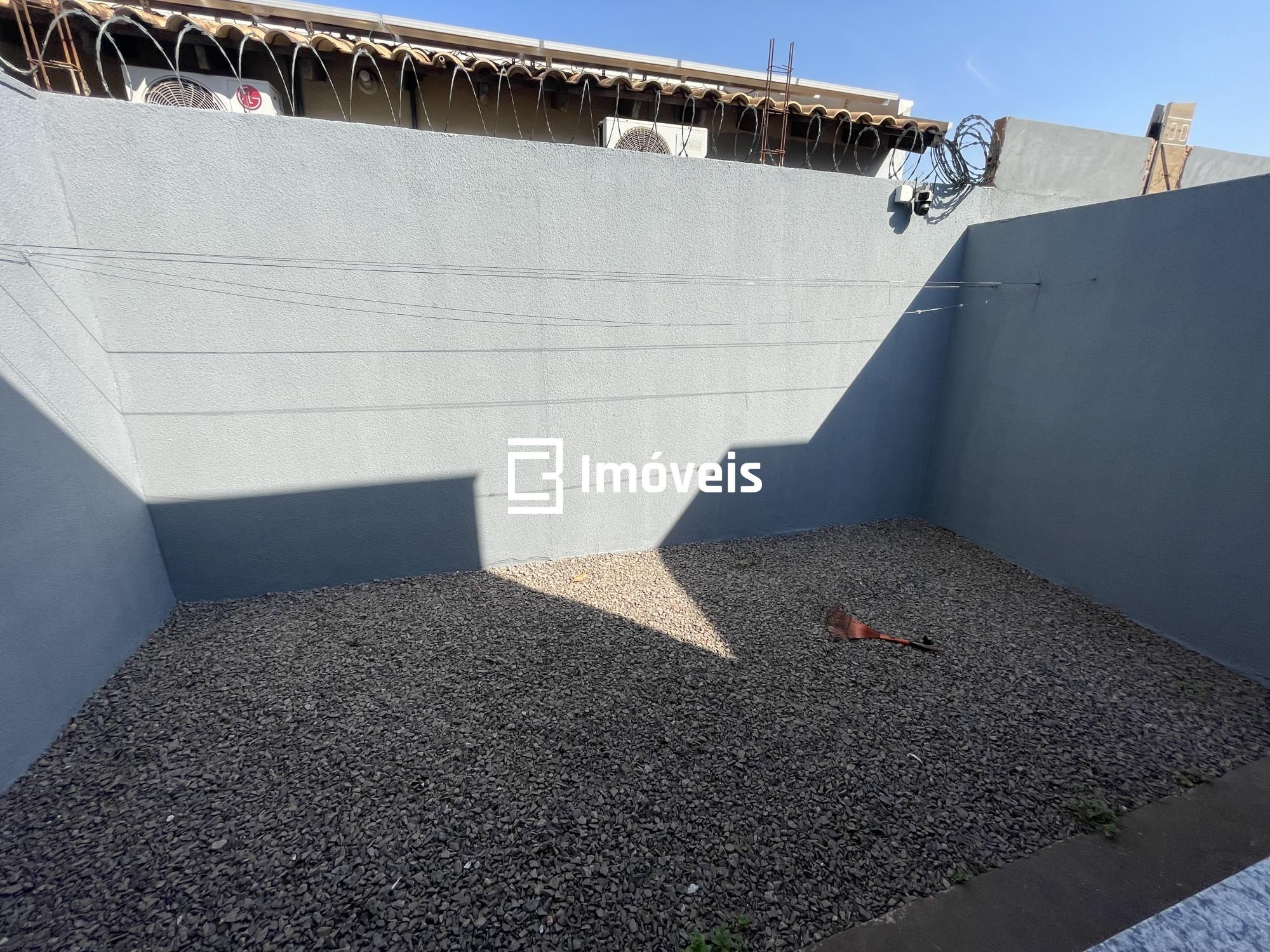 Casa à venda com 2 quartos, 53m² - Foto 18