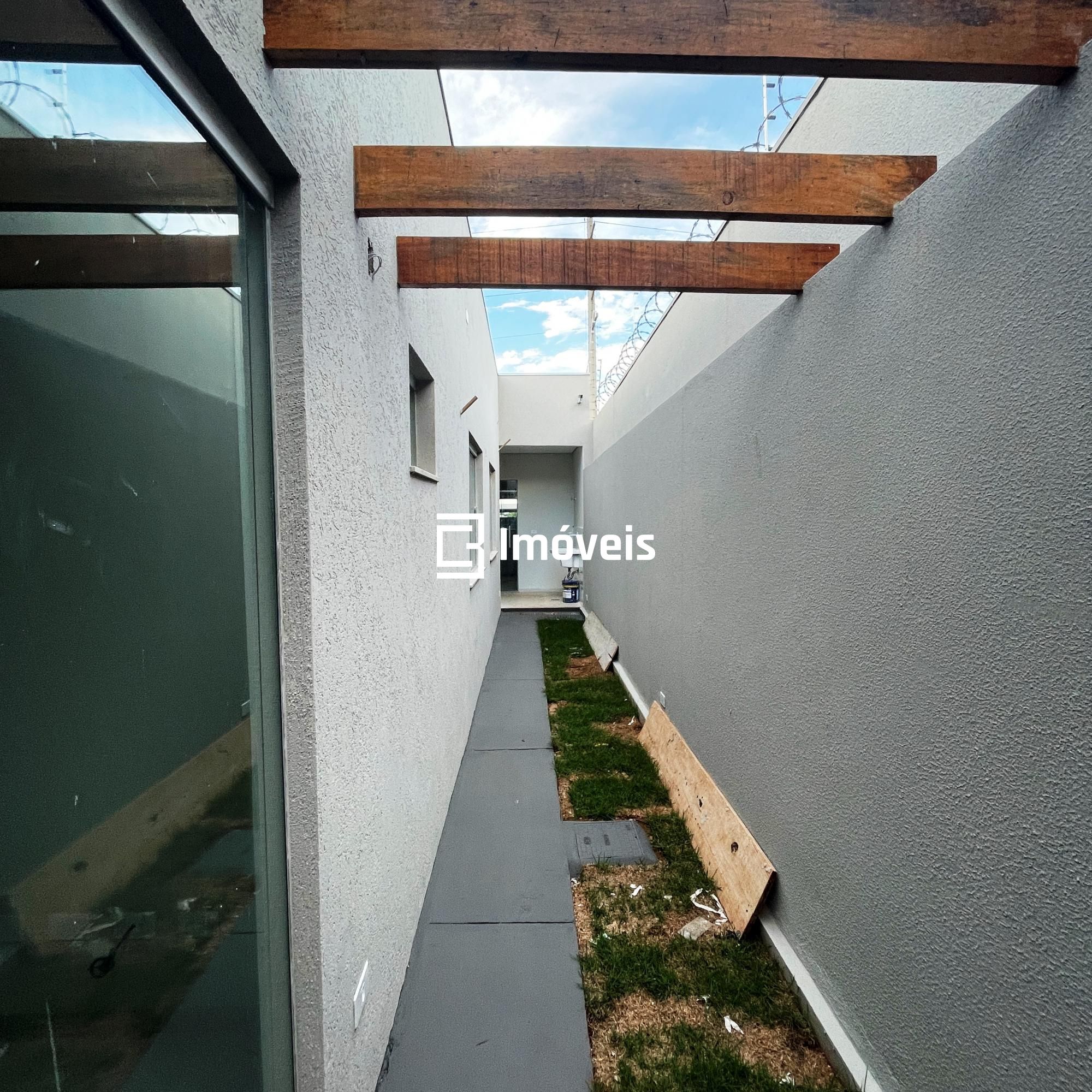 Casa à venda com 3 quartos, 90m² - Foto 18