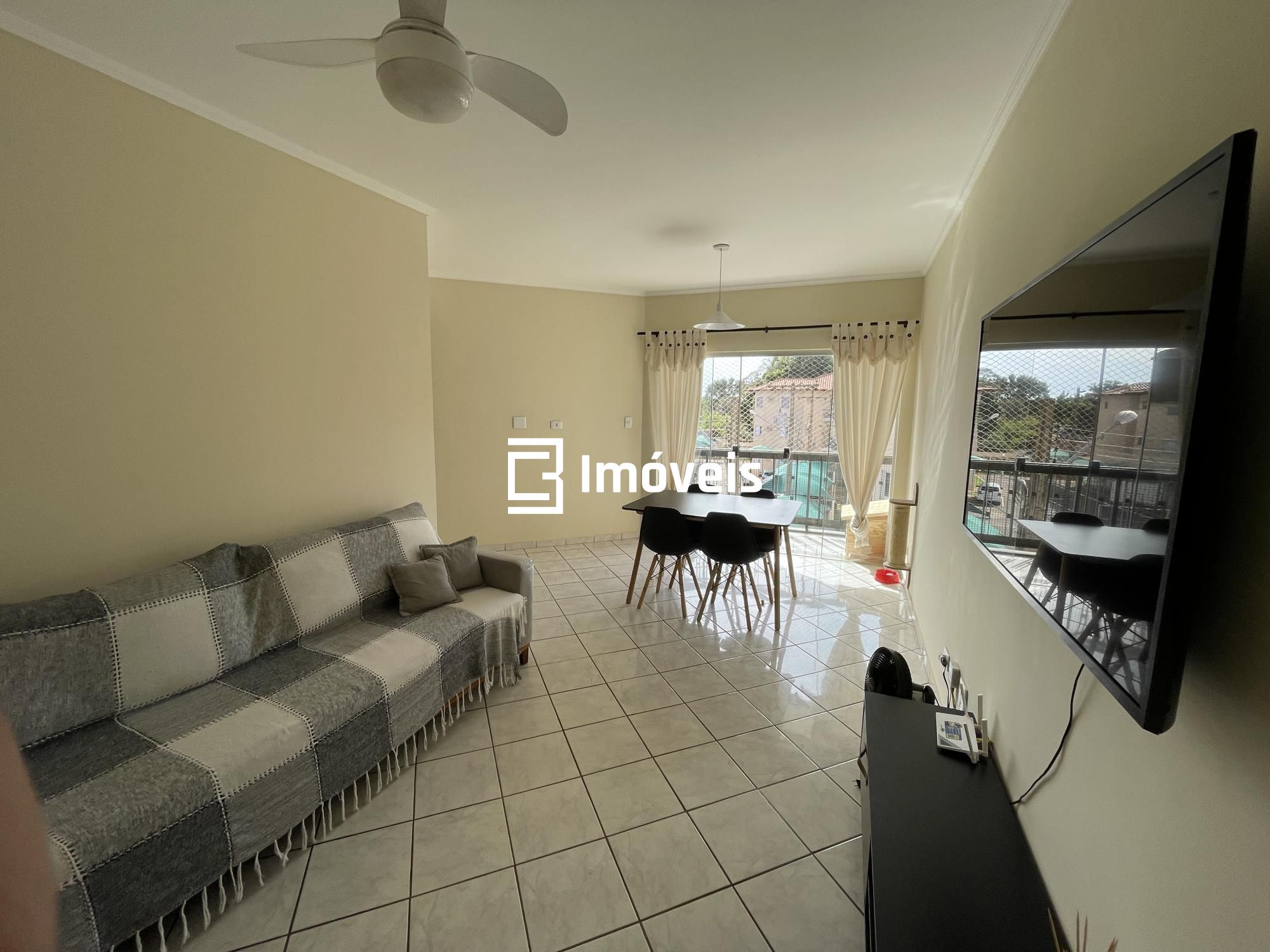 Apartamento à venda com 3 quartos, 84m² - Foto 2