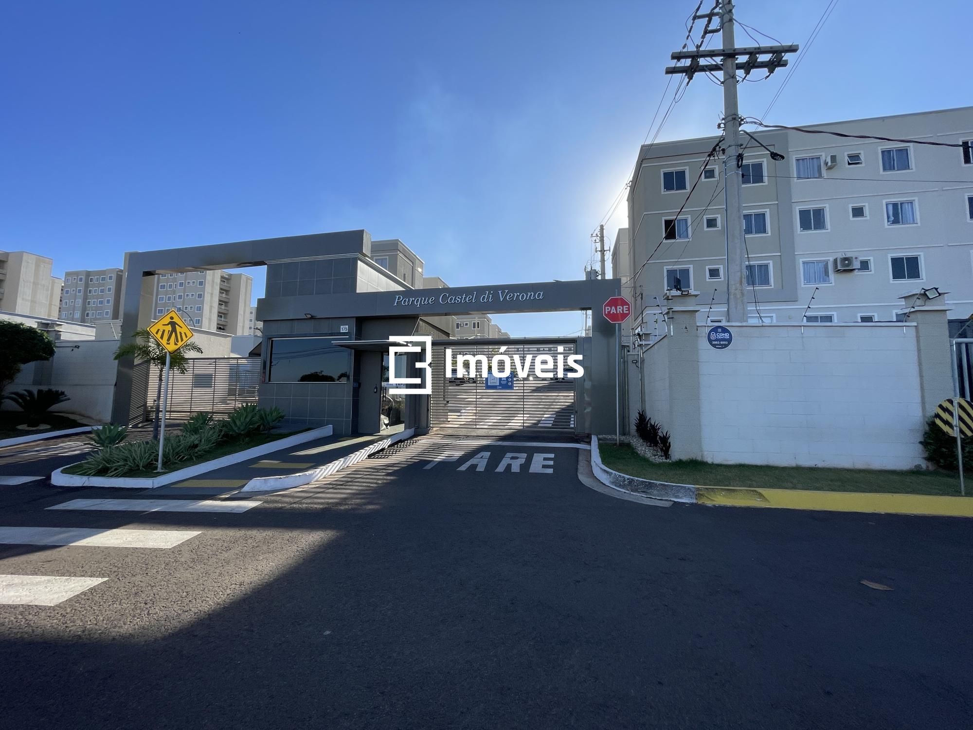 Apartamento para alugar com 2 quartos, 40m² - Foto 1