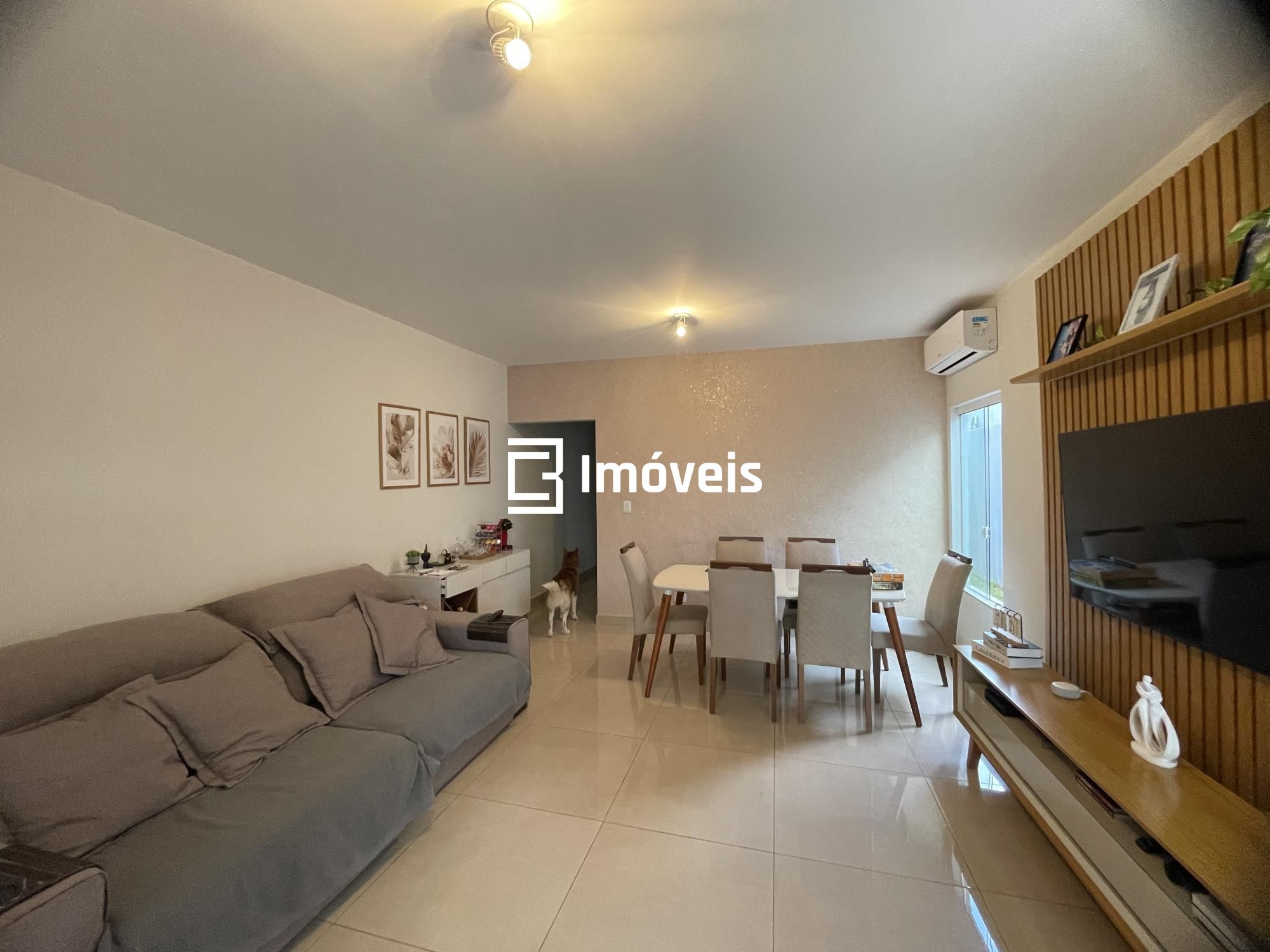 Casa à venda com 3 quartos, 102m² - Foto 5