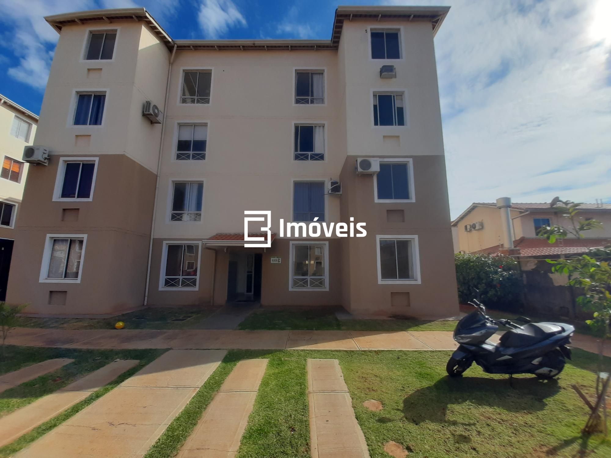 Apartamento à venda com 2 quartos, 48m² - Foto 1