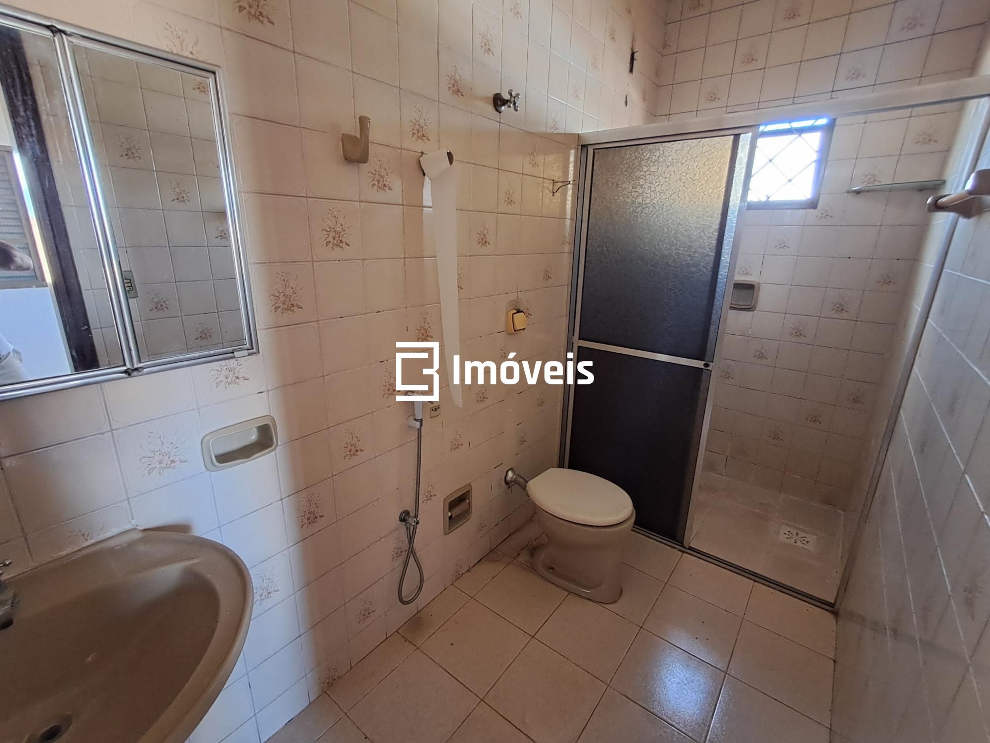 Sobrado para alugar com 4 quartos, 301m² - Foto 38