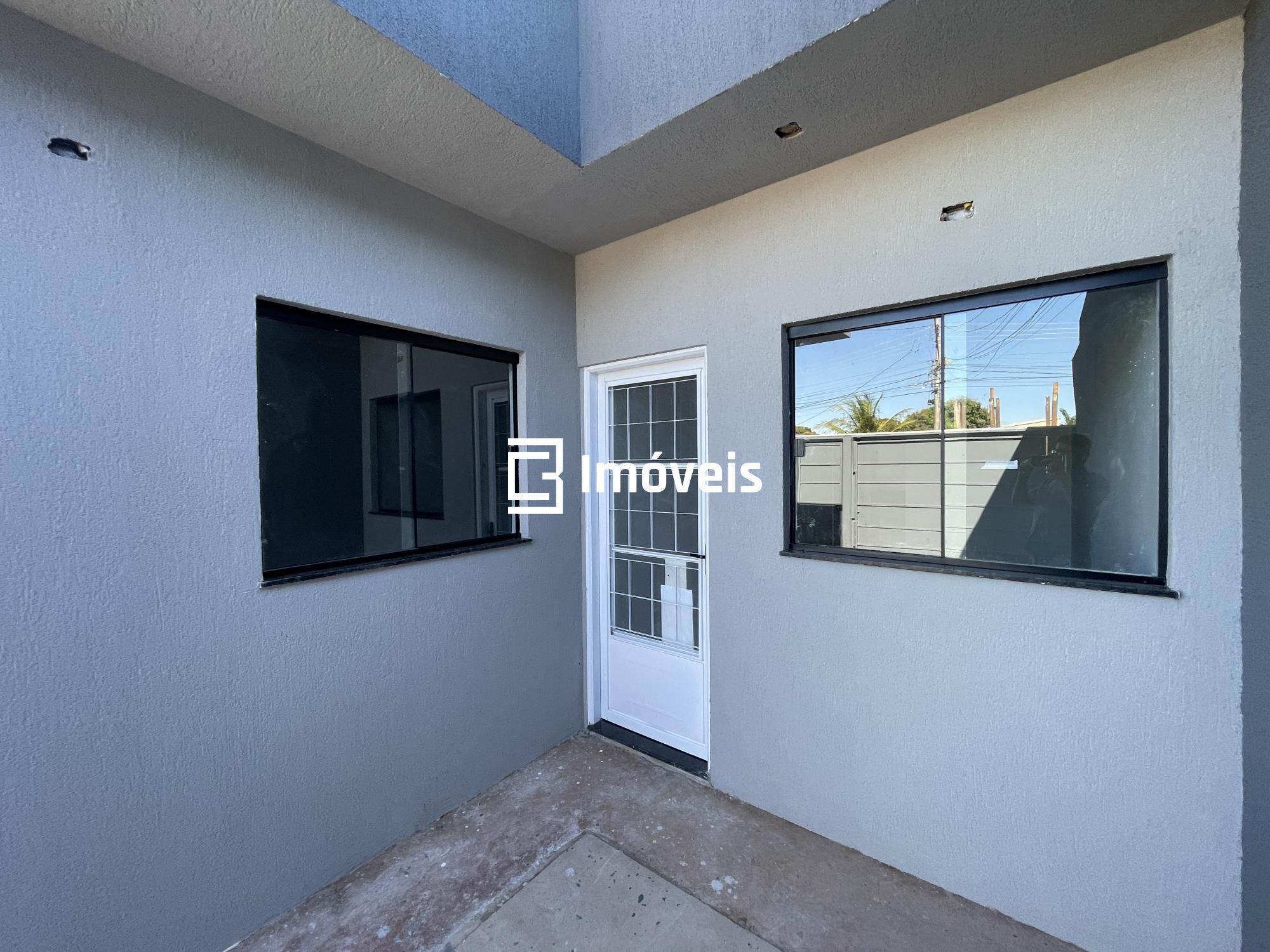 Casa à venda com 2 quartos, 46m² - Foto 4