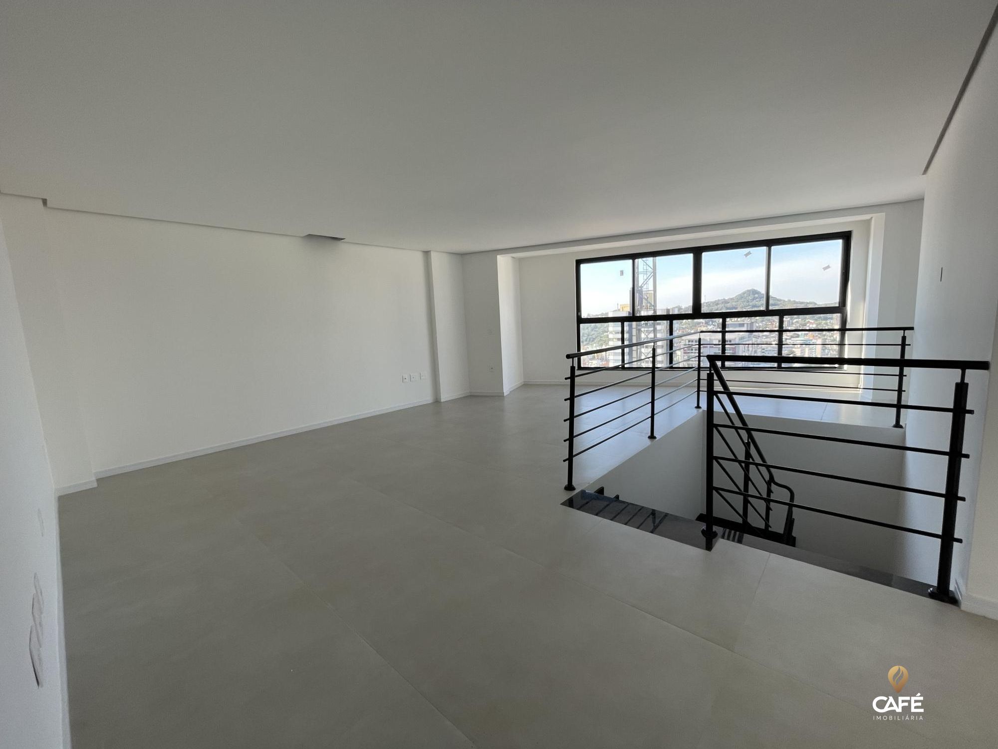 Cobertura à venda com 3 quartos, 303m² - Foto 1