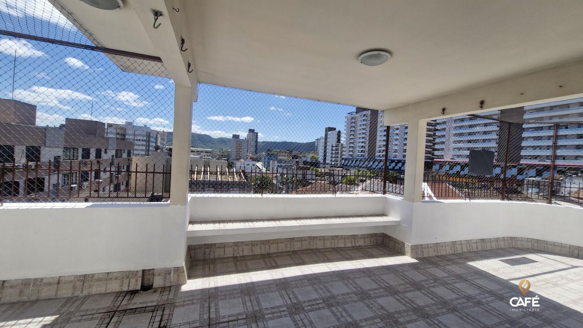 Apartamento à venda e aluguel com 3 quartos, 148m² - Foto 1