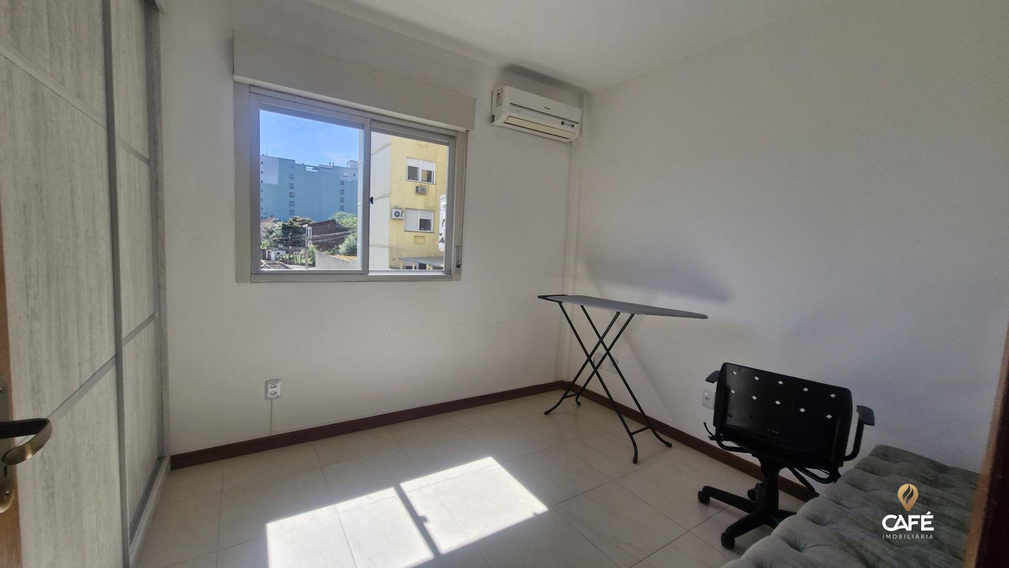 Apartamento à venda com 3 quartos, 108m² - Foto 7