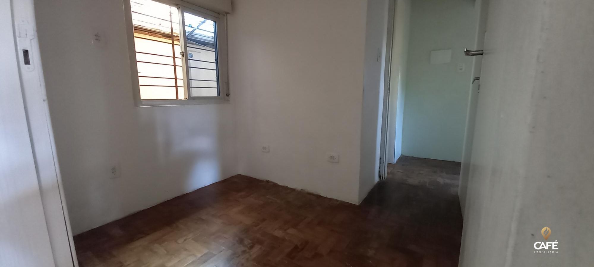 Casa à venda com 2 quartos, 40m² - Foto 17