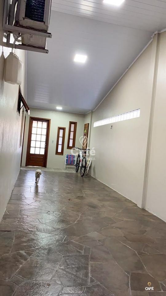 Casa à venda com 3 quartos, 240m² - Foto 9