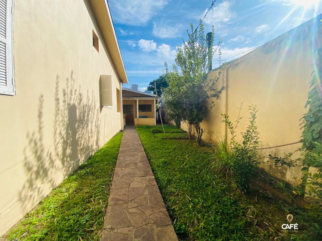 Casa à venda com 4 quartos, 197m² - Foto 3