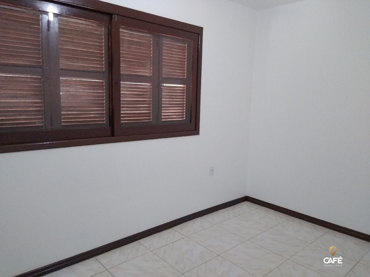 Casa à venda com 3 quartos, 120m² - Foto 9