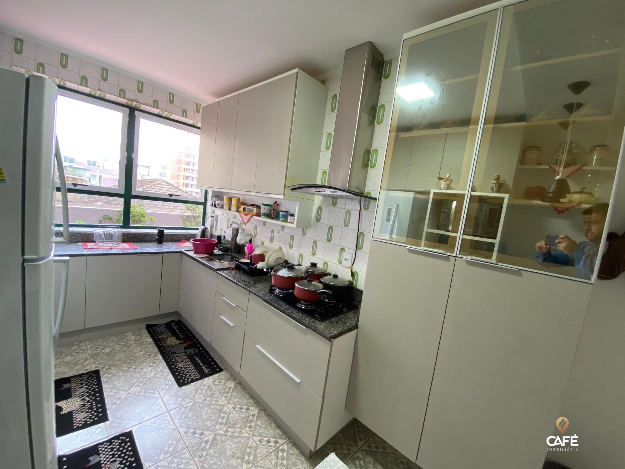 Apartamento à venda com 3 quartos, 327m² - Foto 15