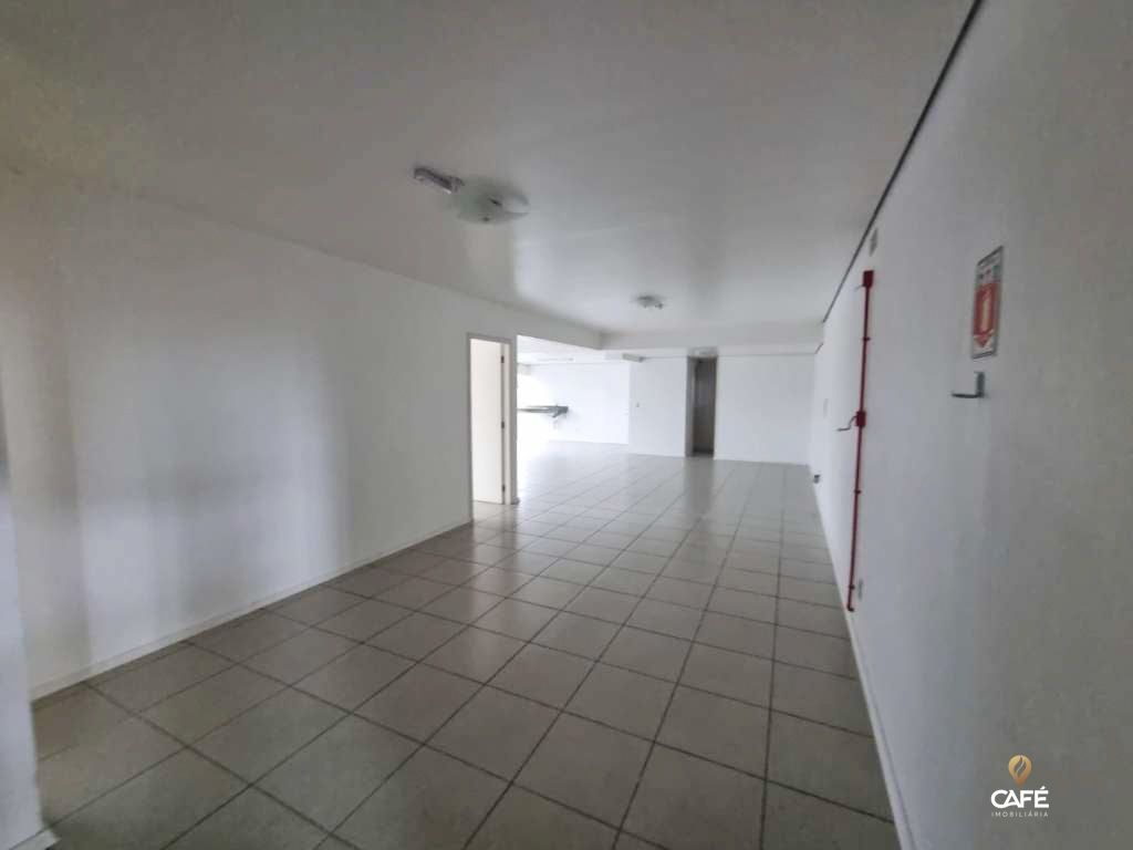 Depósito-Galpão-Armazém para alugar com 6 quartos, 600m² - Foto 15