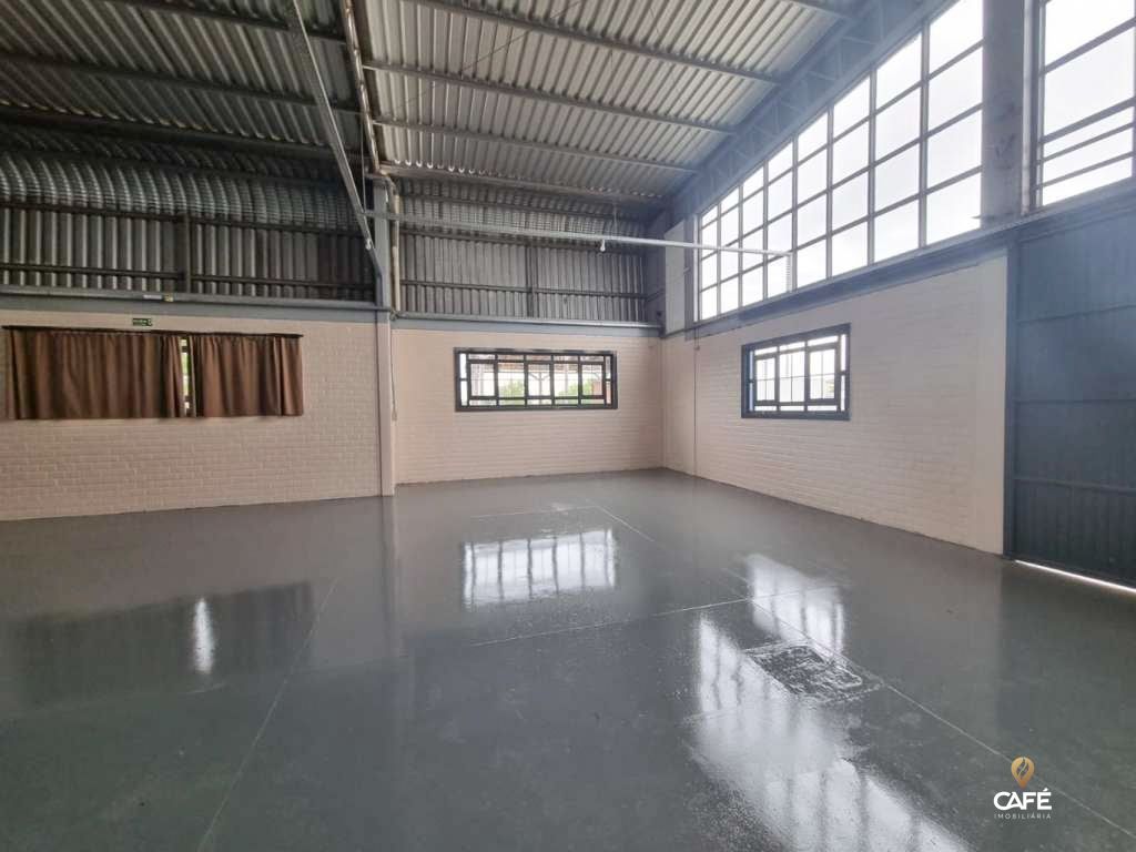 Depósito-Galpão-Armazém para alugar com 6 quartos, 600m² - Foto 14