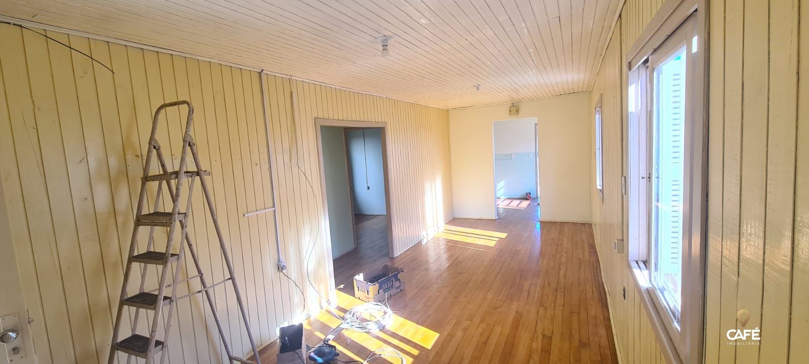 Casa à venda com 2 quartos, 69m² - Foto 4