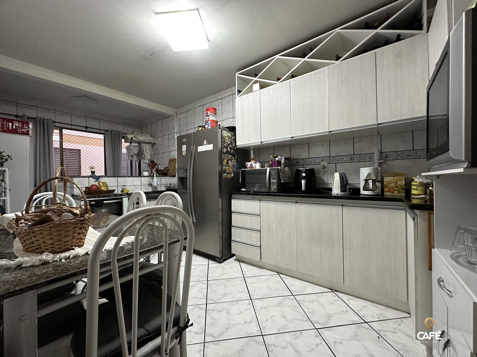 Apartamento, 4 quartos, 194 m² - Foto 2