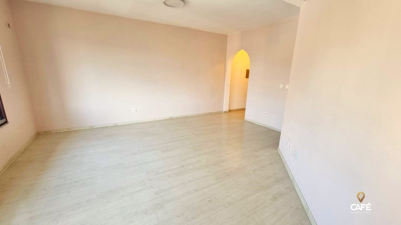 Apartamento à venda com 2 quartos, 95m² - Foto 4