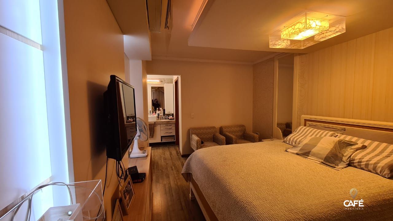 Cobertura, 3 quartos, 244 m² - Foto 9