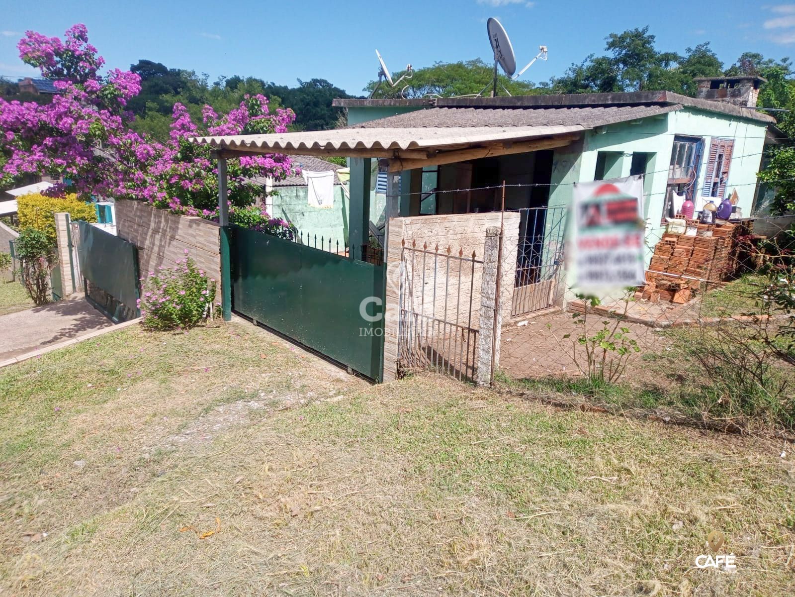 Casa à venda com 2 quartos, 8m² - Foto 2