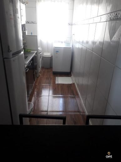 Apartamento à venda com 2 quartos, 47m² - Foto 2