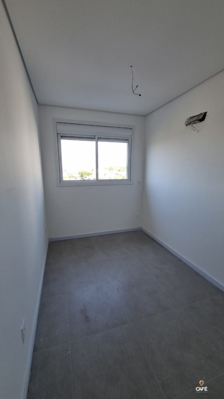 Apartamento à venda com 2 quartos, 60m² - Foto 13