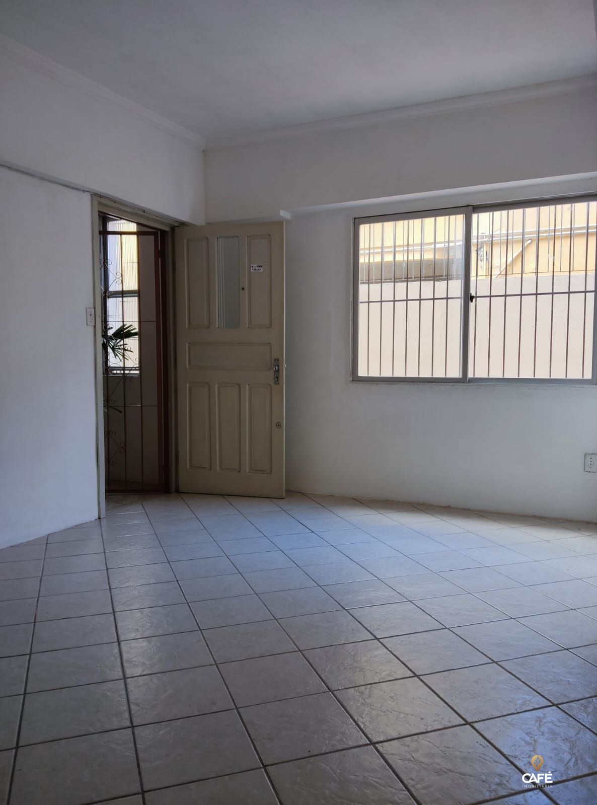 Apartamento à venda com 3 quartos, 80m² - Foto 4