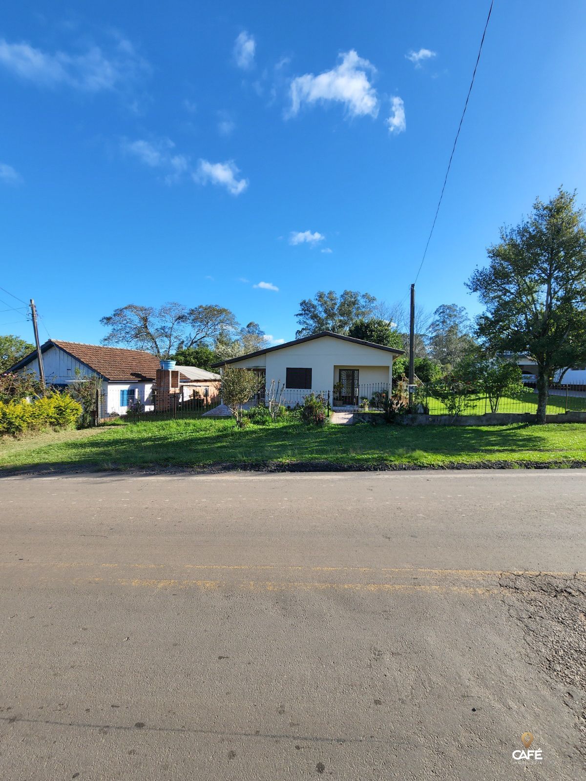 Casa à venda com 2 quartos, 65m² - Foto 2