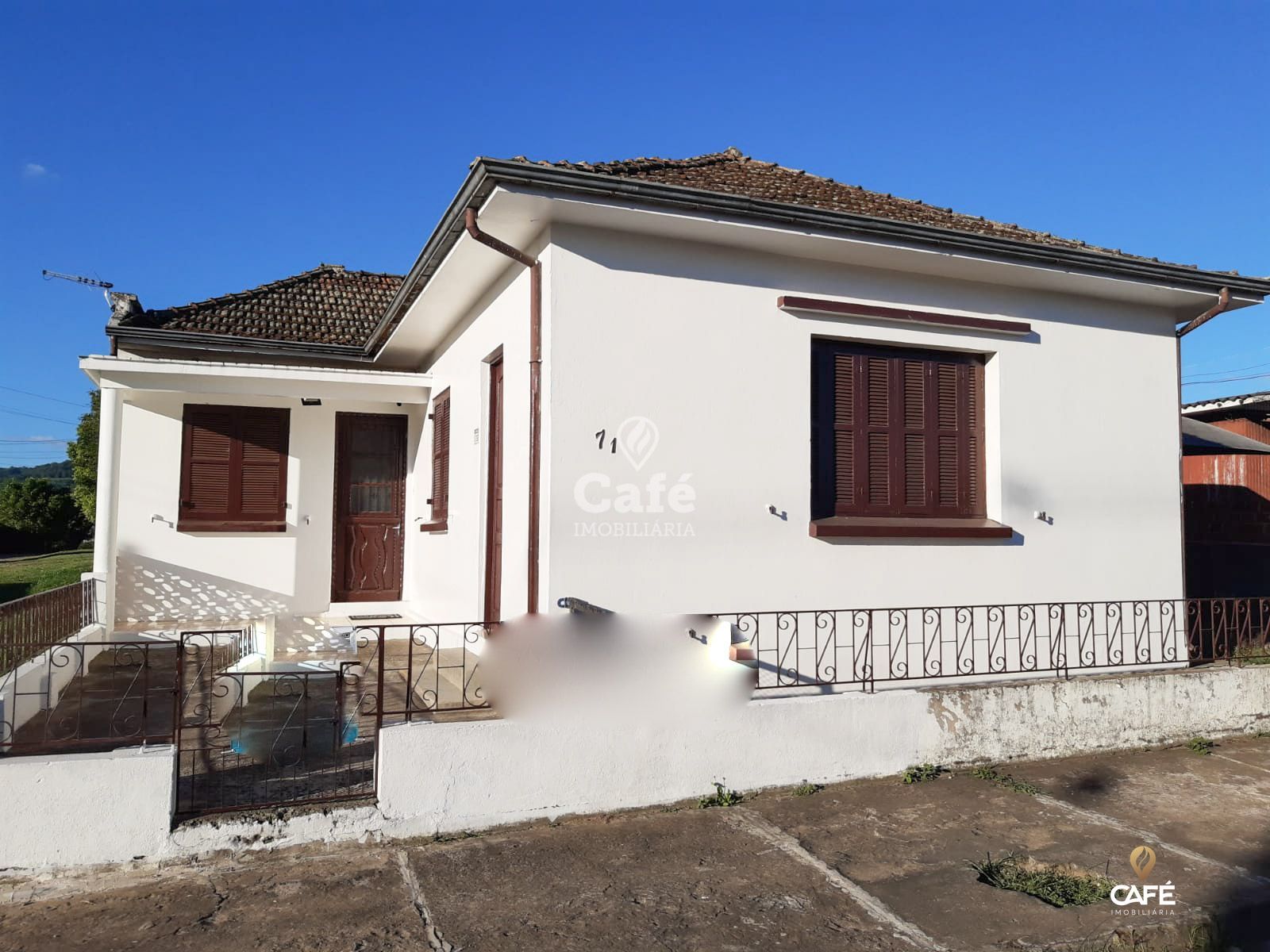 Casa à venda com 3 quartos, 95m² - Foto 1