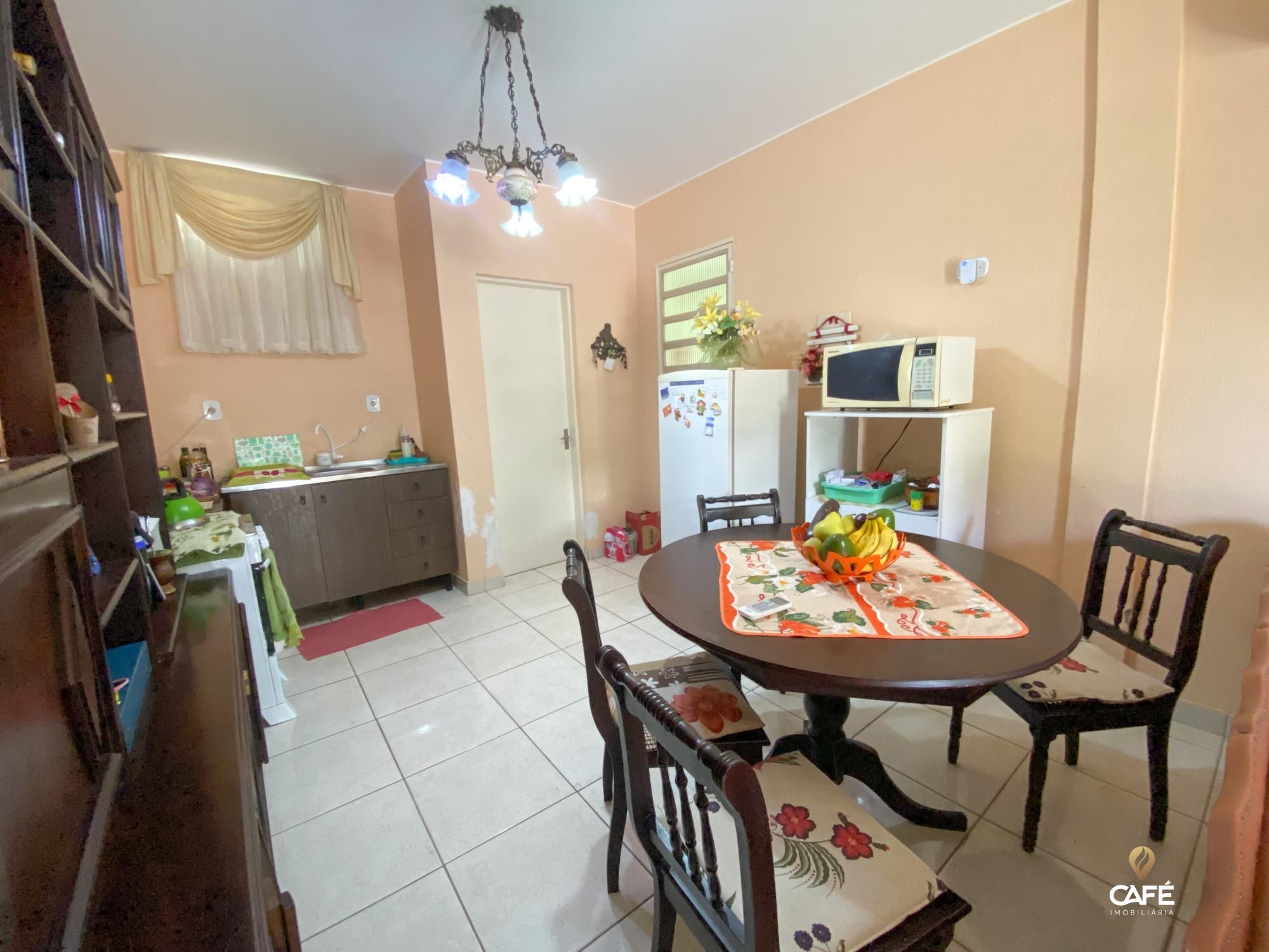 Casa, 4 quartos, 172 m² - Foto 2