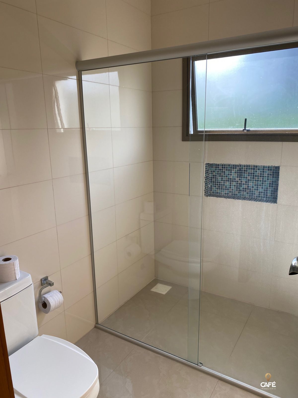 Casa, 3 quartos, 247 m² - Foto 2