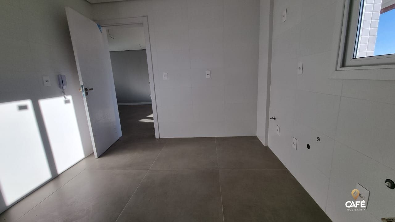 Apartamento à venda com 3 quartos, 149m² - Foto 20