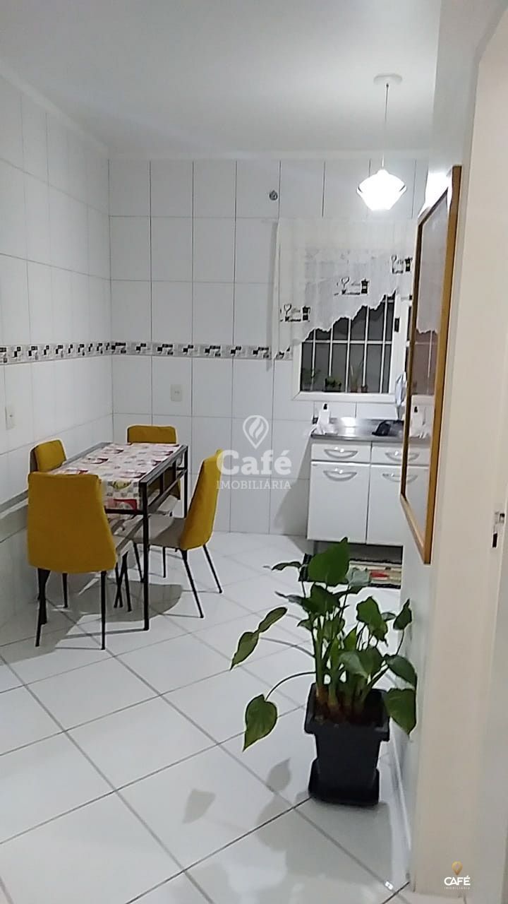 Casa à venda com 2 quartos, 60m² - Foto 9