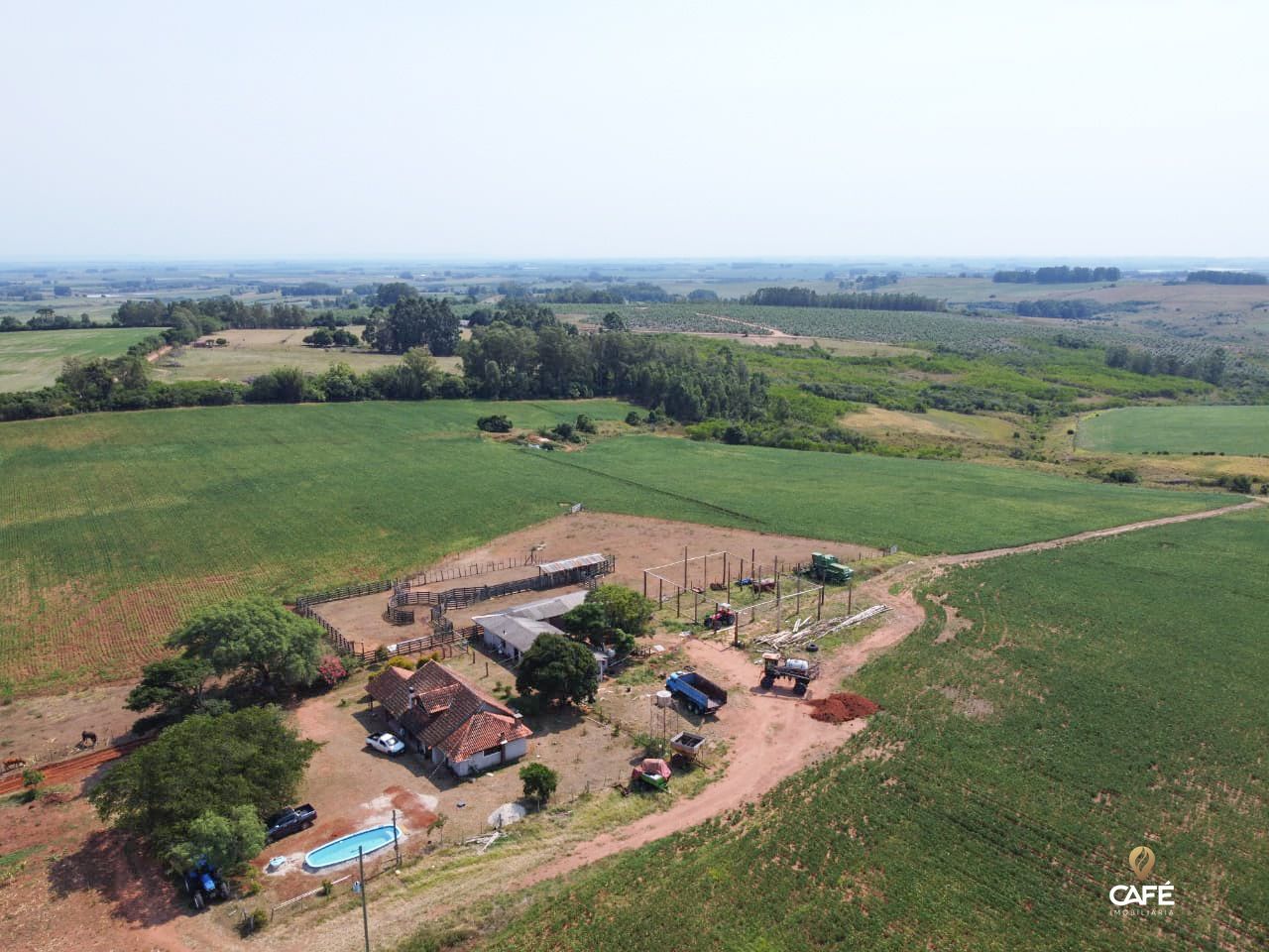 Fazenda à venda com 3 quartos, 186m² - Foto 8