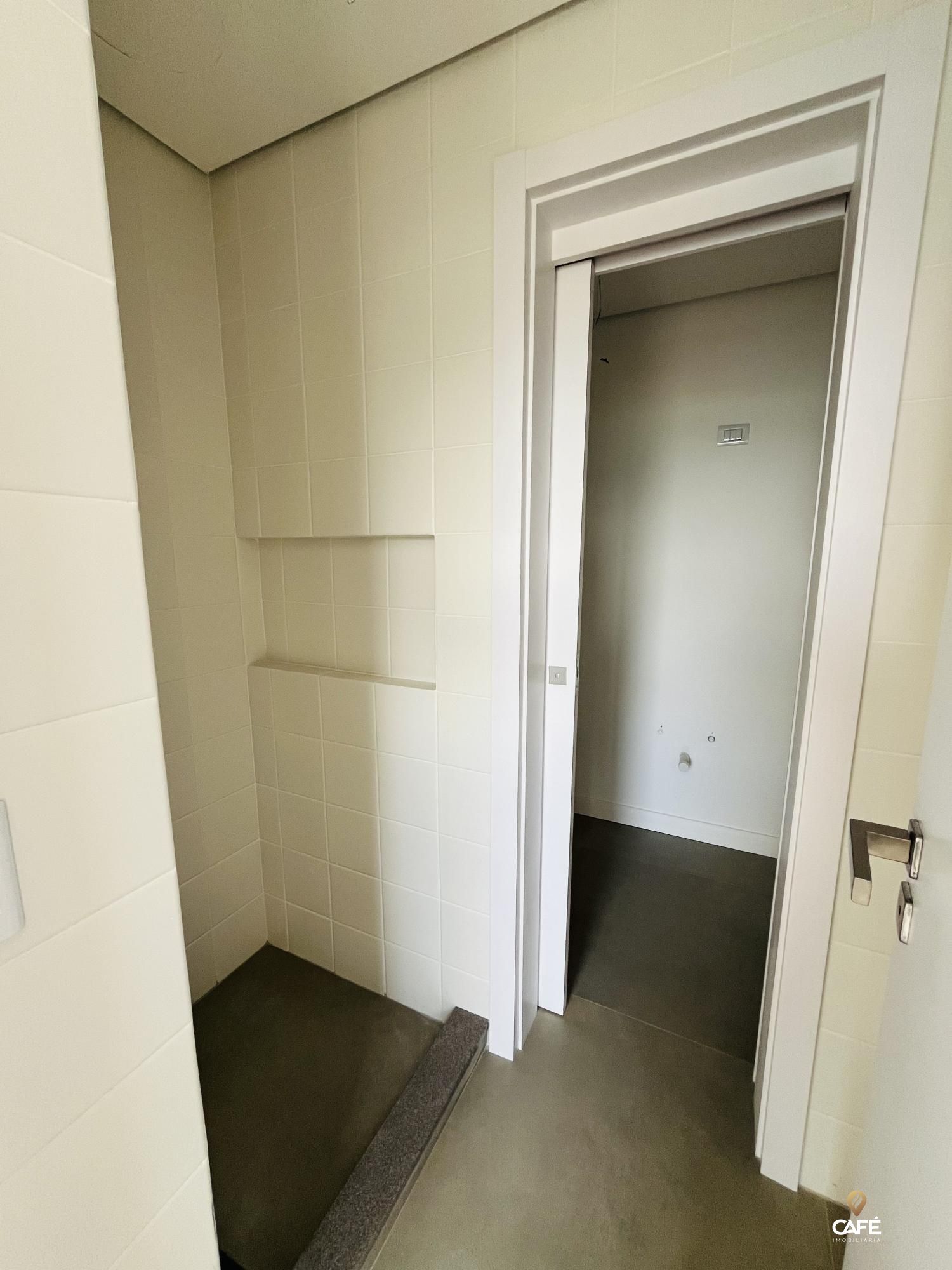 Apartamento à venda com 2 quartos, 66m² - Foto 7