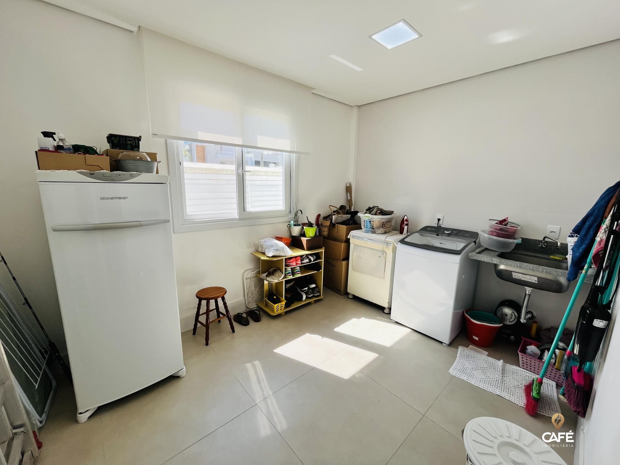 Casa, 3 quartos, 330 m² - Foto 24