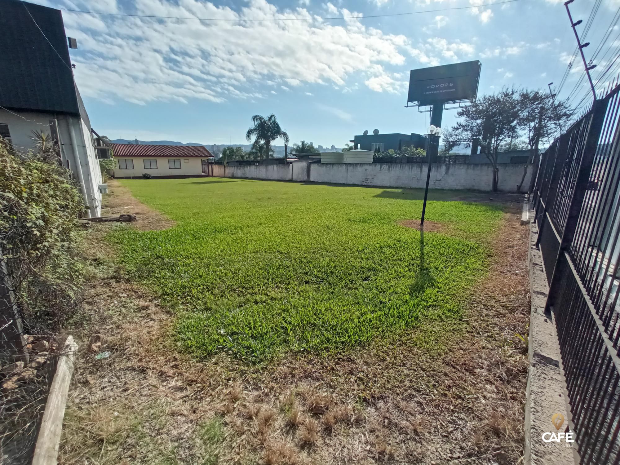 Terreno, 1300 m² - Foto 2