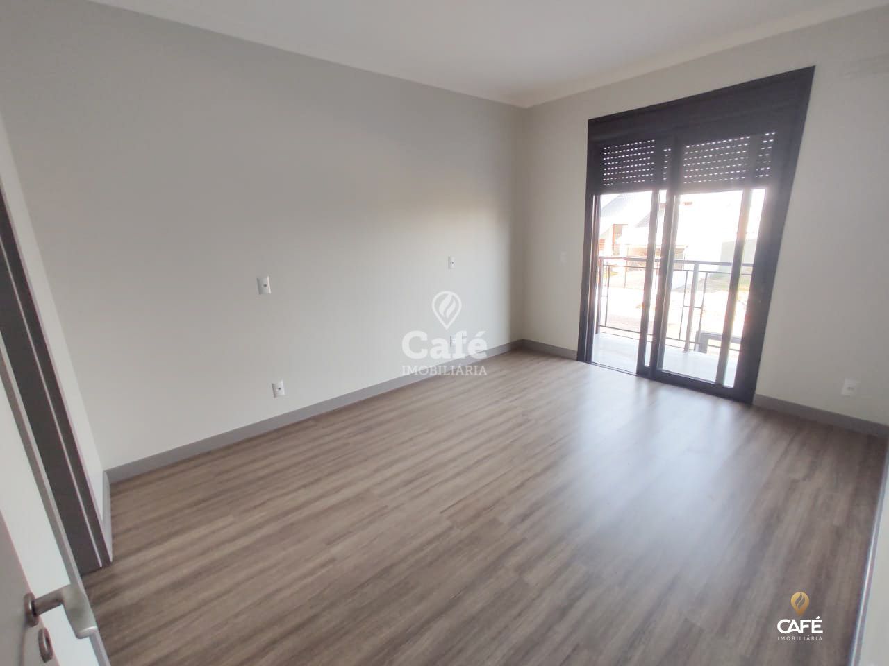 Casa à venda com 3 quartos, 142m² - Foto 3