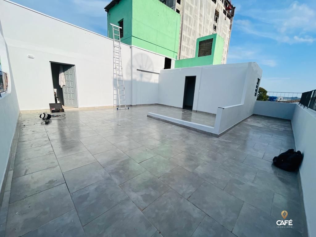 Cobertura à venda com 5 quartos, 245m² - Foto 3